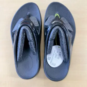 OOFOS 블랙 샌들 25cm