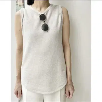 새상품급 L'Appartement 아메리카나 써멀 상의 베이지