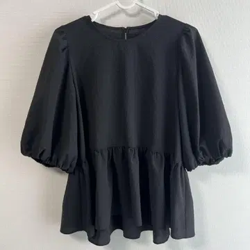 앙피로 페플럼 티셔츠 S 블랙 새상품급 여성용