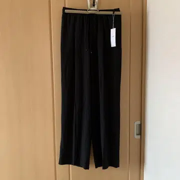 23구 블랙 팬츠