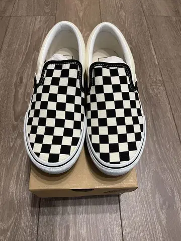 Vans V98CLA 블랙/화이트 체크 슬립온 23.5cm