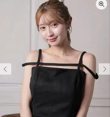 lip servicn 블랙 스트랩 뷔스티에