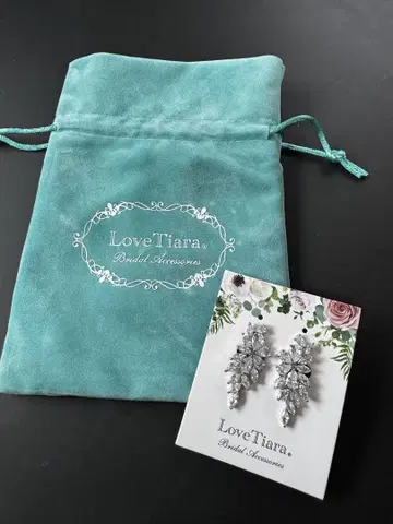 LoveTiara 비비안 지르코니아 귀걸이 실버