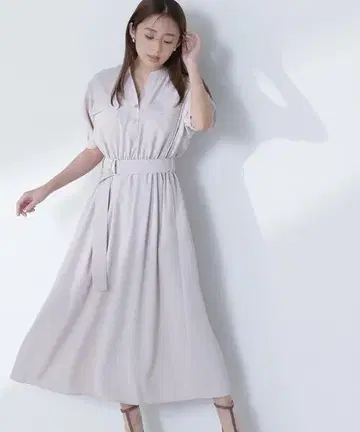 내추럴 뷰티 베이직 더블 포켓 폼 원피스