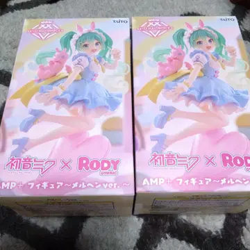 하츠네 미쿠 x Rody AMP+ 피규어 ~메르헨 ver.~ 세트