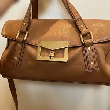 MARC BY MARC JACOBS 브라운 카멜 숄더백
