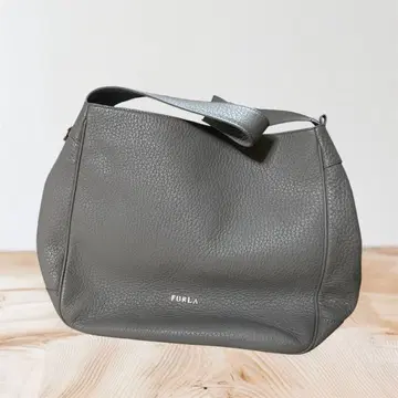 새상품급 초특가 가방 FURLA 그레이 가죽 숄더백