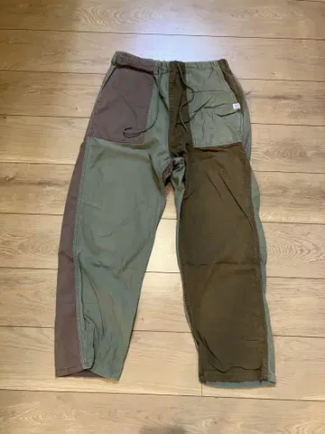 GUNG HO FREAK'S STORE 건호 별주 이지 팬츠 새상품급