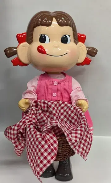 후지야 오리지널 굿즈 선물 캠페인 앉아있는 페코짱 인형