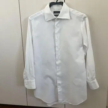 BARNEYS NEW YORK 화이트 긴팔 셔츠
