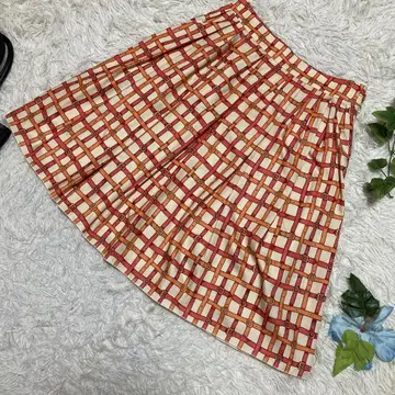 컨디션 최상 매킨토시 철학 무릎 기장 플레어 스커트 벨트 패턴 XS