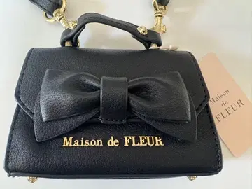 Maison de FLEUR 마이크로 리본 블랙 숄더백
