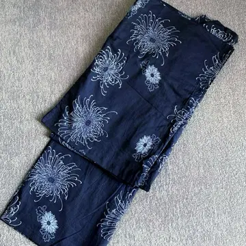 성인 유카타 국화 불꽃놀이 네이비 곤색 모던 고전 패턴 시크