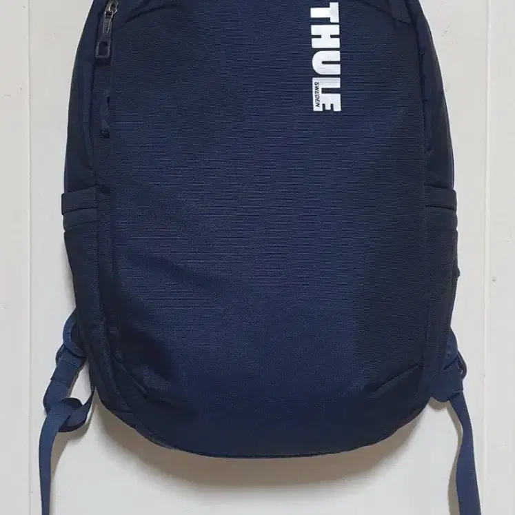 THULE 툴레 백팩 네이비 남녀공용 다용도가방 중고