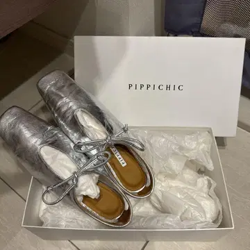 새상품급 PIPPICHIC AMBER COCO 플랫슈즈 실버 23