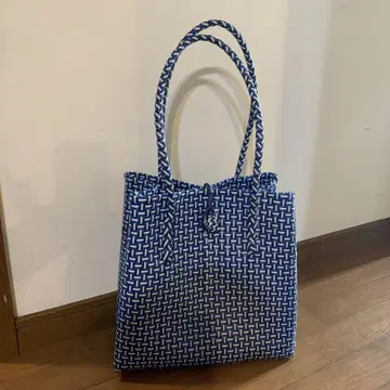 메케아리사 MEKEARISA Gummybag 메케아리