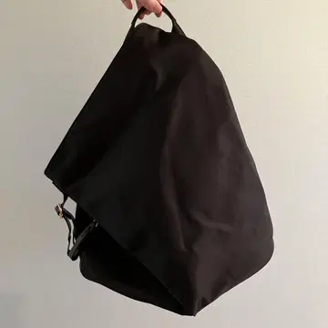 나일론 블랙 백팩