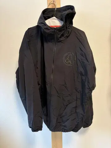 YZY Gosha Rubchinskiy 나일론 바람막이 사이즈 3