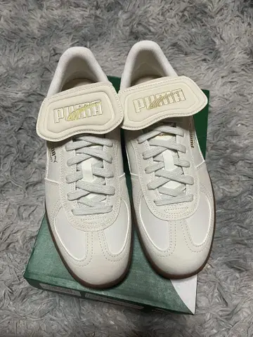 PUMA 화이트 스니커즈 벨크로