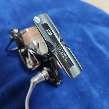 20 루비아스 Daiwa FCLT2000S 스피닝 릴