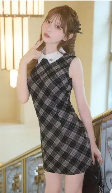 카라 체크 미니 원피스