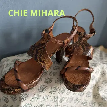 CHIE MIHARA 가죽 샌들