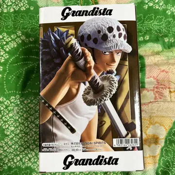 Grandista 트라팔가 로우 피규어