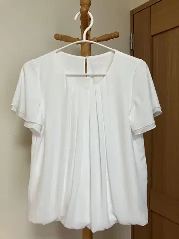 프론트 턱 반팔 블라우스 여성용 S 사이즈 화이트