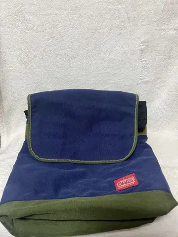 Manhattan Portage 숄더백 네이비 올리브 그린