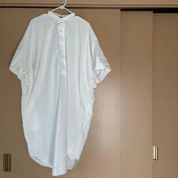 HAVERSACK 화이트 셔츠 원피스 돌먼 슬리브