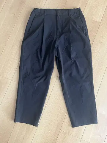NEW BALANCE waist to toe 와이드 테이퍼드 S 블랙