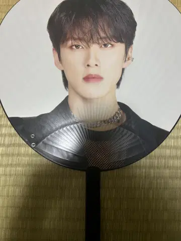 코노 쥰키 부채 LAPOSTA2025