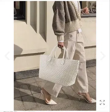 메쉬 토트백 화이트 뜨개질 토트백 파우치 포함