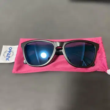 oakley flogskin
