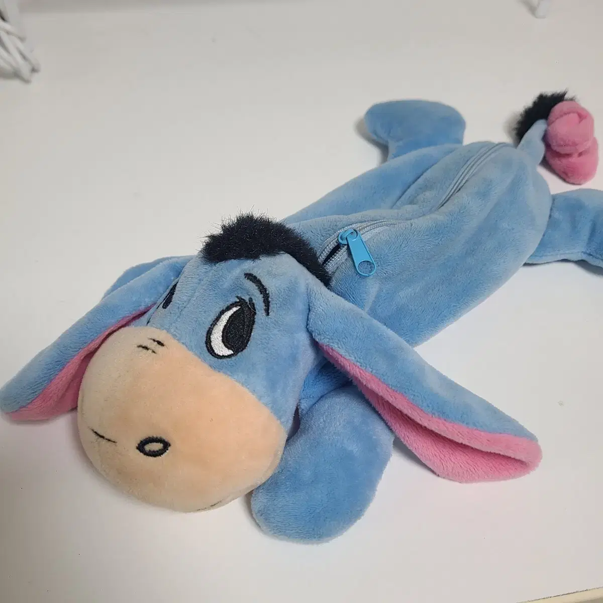 혹시 더피 더 디즈니 베어 봉제 인형 가져본 사람 있어? 아니면 더피 앤 프렌즈 봉제 인형? 없다면, 왜 그렇게 좋아해? :  r/plushies, image size:1200x1200