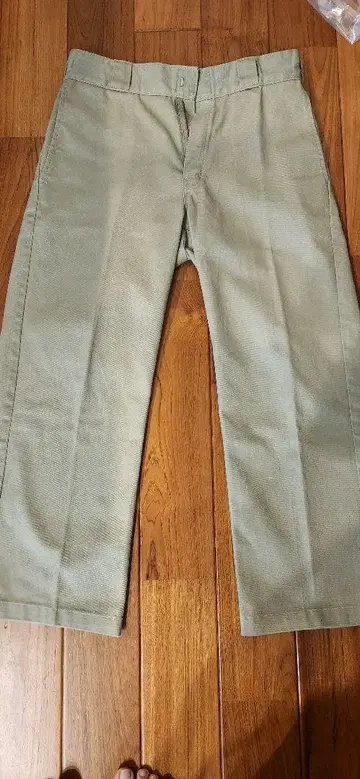 Dickies 874 워크 팬츠 카키색