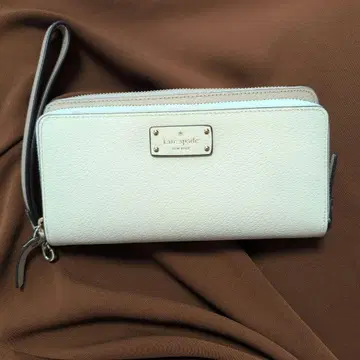 kate spade 장지갑 화이트 미사용 새상품