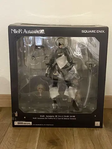 NieR: Automata 2B Deluxe Version 피규어