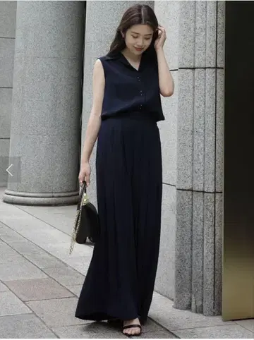 선착순! 아뉴앙스 더블 새틴 턱 와이드 팬츠 M 사이즈 네이비