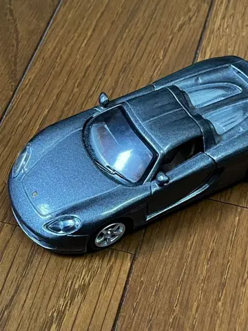 Porsche Carrera GT 미니카