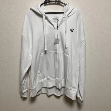 Calvin Klein 화이트 후드티 US