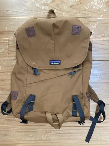 Patagonia 백팩 브라운