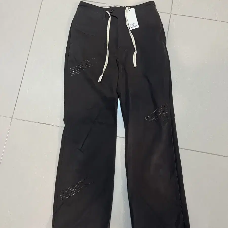 ★SCULPTOR★ My Go To Twill Pants Charcoal SC24A402CH SCULPTOR | 스컬프터 Sculptor My Go To Twill Pants Charcoal