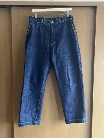 테이퍼드 데님 팬츠