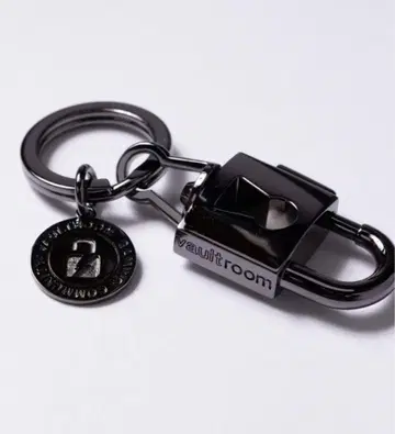 vaultroom PADLOCK KEY HANGER / BLACK