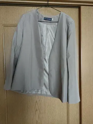 그레이 테일러드 재킷