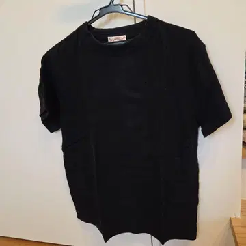 EVISU 블랙 티셔츠