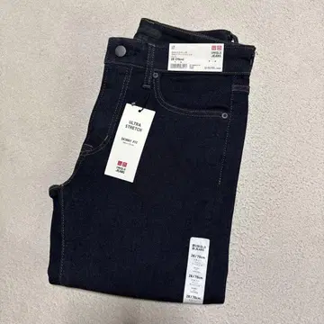 UNIQLO 울트라 스트레치 스키니 핏 시리즈 28 70cm