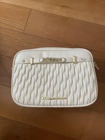 JILL by JILLSTUART 패피 포셰트 화이트