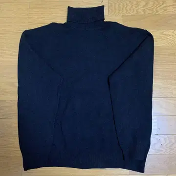 ZARA 터틀넥 니트 스웨터